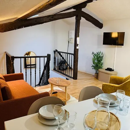 Proche Place Soult L 2 Ch L Climatise Appartement Castres (Tarn)